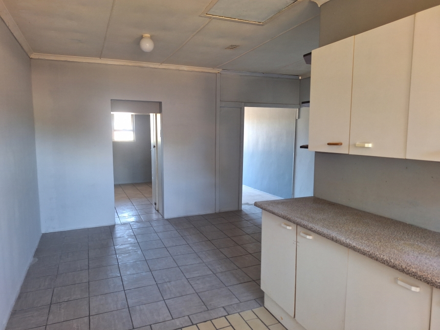 8 Bedroom Property for Sale in Retief Eastern Cape